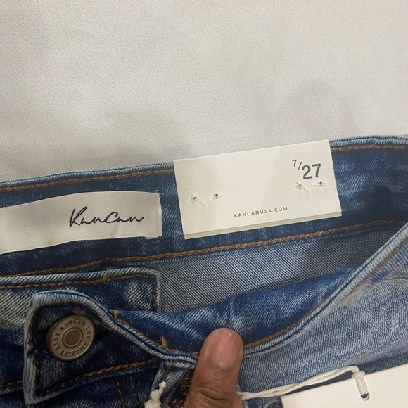 Kancan Medium Wash Five
Button Front Distressed Jeans 7/27 - Picture 4 of 9